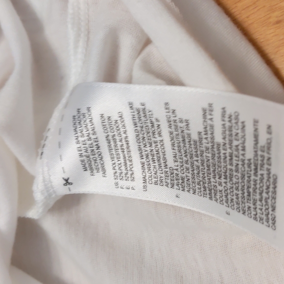 Reebok long sleeve t-shirt with tie back - Picture 9 of 9